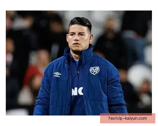 德国足球转会窗口观察：新星加盟与大牌转会持续引发市场热潮